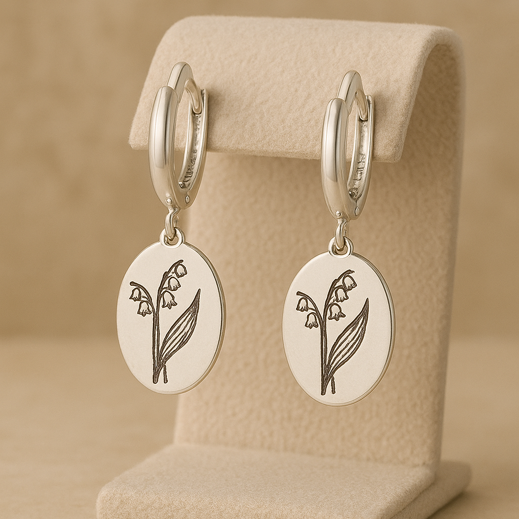 Birth Flower Dangle Earring / Oval Doğum Çiçekli Sallantılı Küpe